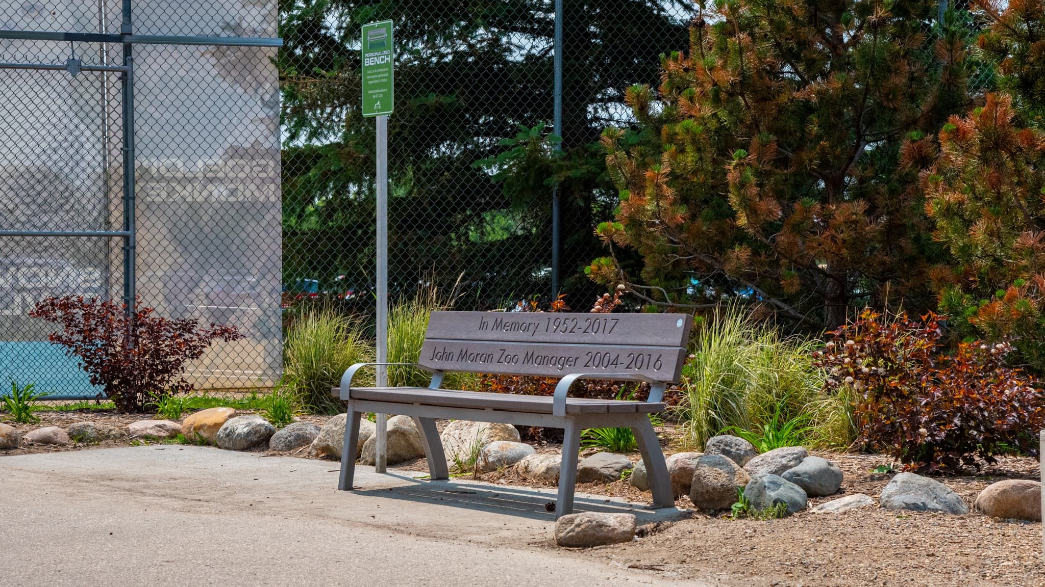 Wishbone Aylesbury Bench at the Saskatoon Forestry Farm Park and Zoo